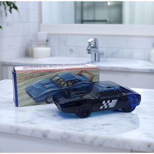 Vintage Avon Men’s Blue Stock Car Racer Decanter Aftershave 5 fl oz. 95% Full